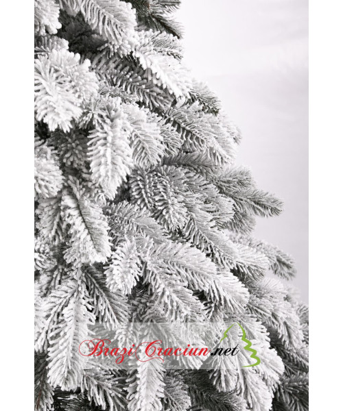 Изкуствена елха Winter Crown Full 3D 210 cm